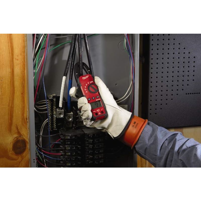 2235 - 20 Heavy - Duty True - RMS 400 Amp Electrical Clamp Meter - Mississauga Hardware Centre IncMilwaukee2235-20