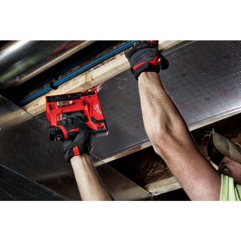 2447 - 20 M12 12 Volt Lithium - Ion Cordless 3/8 in. Crown Stapler - Tool Only - Mississauga Hardware Centre IncMilwaukee2447-20