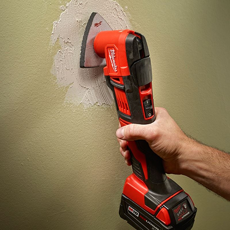 2626 - 20 M18 18 Volt Lithium - Ion Cordless Cordless Multi - Tool - Tool Only - Mississauga Hardware Centre IncMilwaukee2626-20