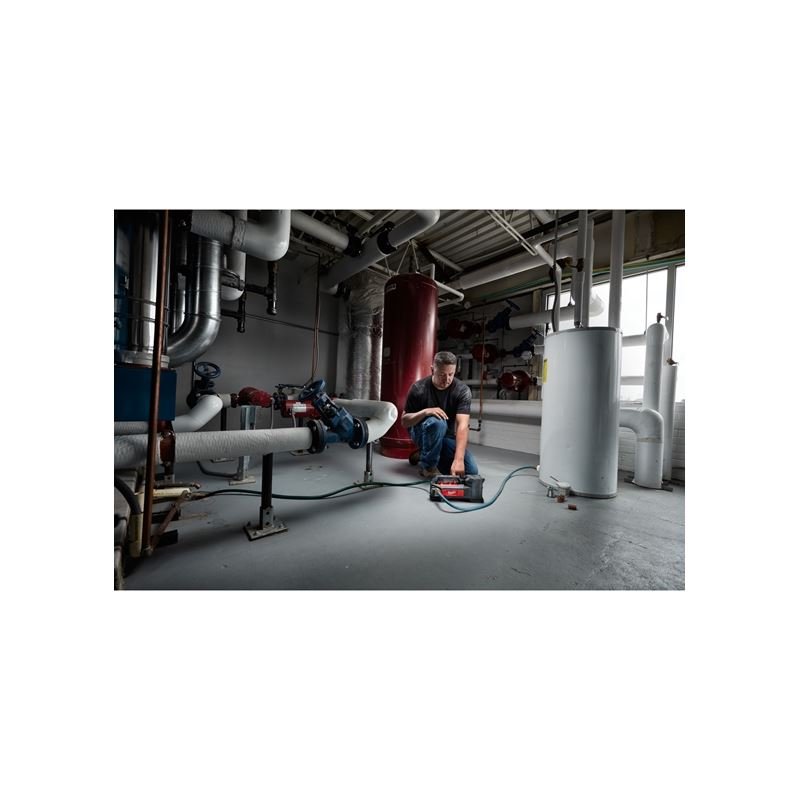 2771 - 20 M18 18 Volt Lithium - Ion Cordless Transfer Pump - Tool Only - Mississauga Hardware Centre IncMilwaukee2771-20