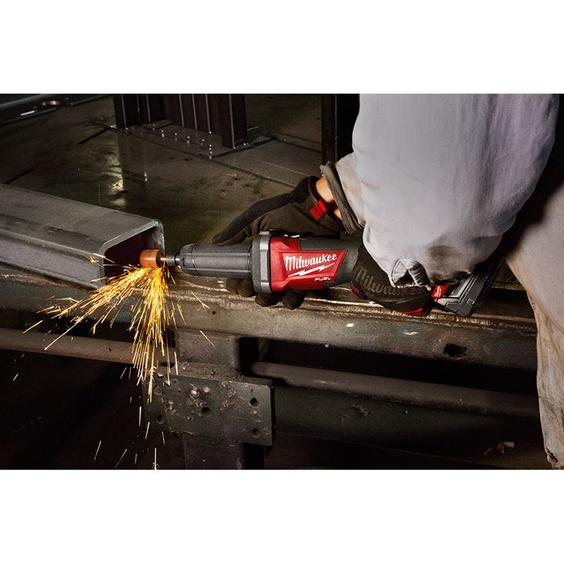 2784 - 20 M18 FUEL 18 Volt Lithium - Ion Brushless Cordless 1/4 in. Die Grinder - Tool Only - Mississauga Hardware Centre IncMilwaukee2784-20