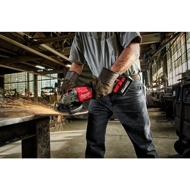 2981 - 20 M18 FUEL 18 Volt Lithium - Ion Brushless Cordless 4 - 1/2 in. - 6 in. Lock - On Braking Grinder with Slide Switch - Tool Only - Mississauga Hardware Centre IncMilwaukee2981-20