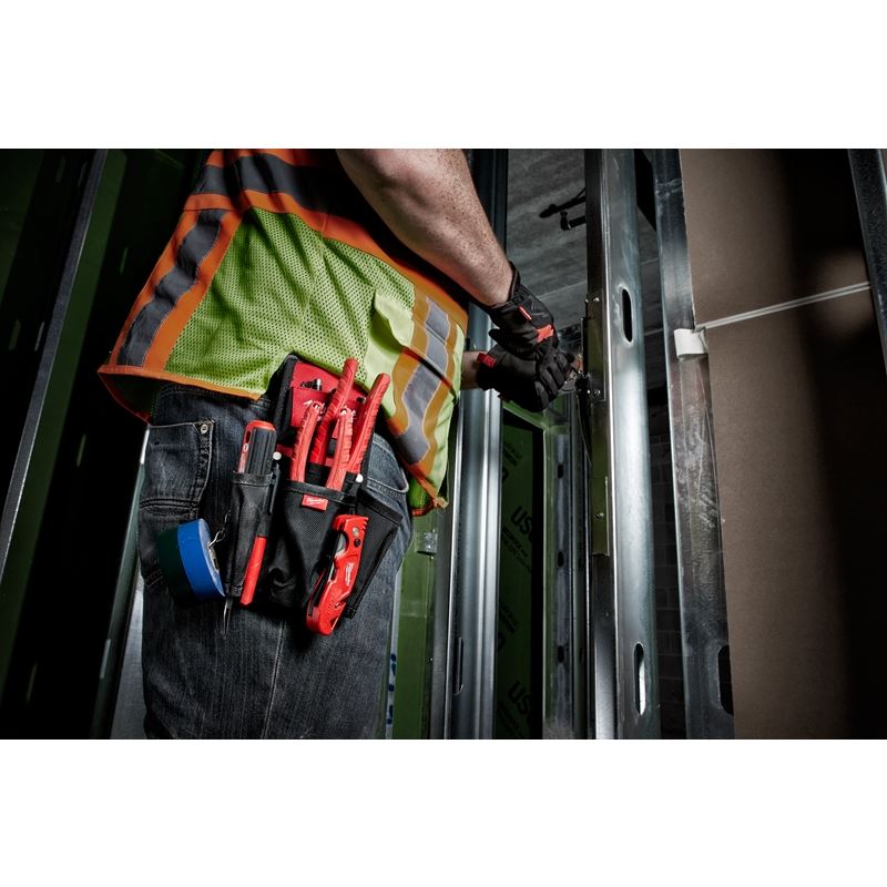 48 - 22 - 8118 Compact Utility Pouch - Mississauga Hardware Centre IncMilwaukee48-22-8118