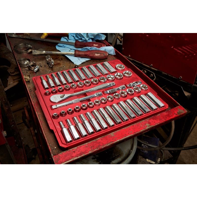 48 - 22 - 9008 3/8 in. Drive Ratchet Socket Set - SAE Metric - 56 Piece - Mississauga Hardware Centre IncMilwaukee48-22-9008