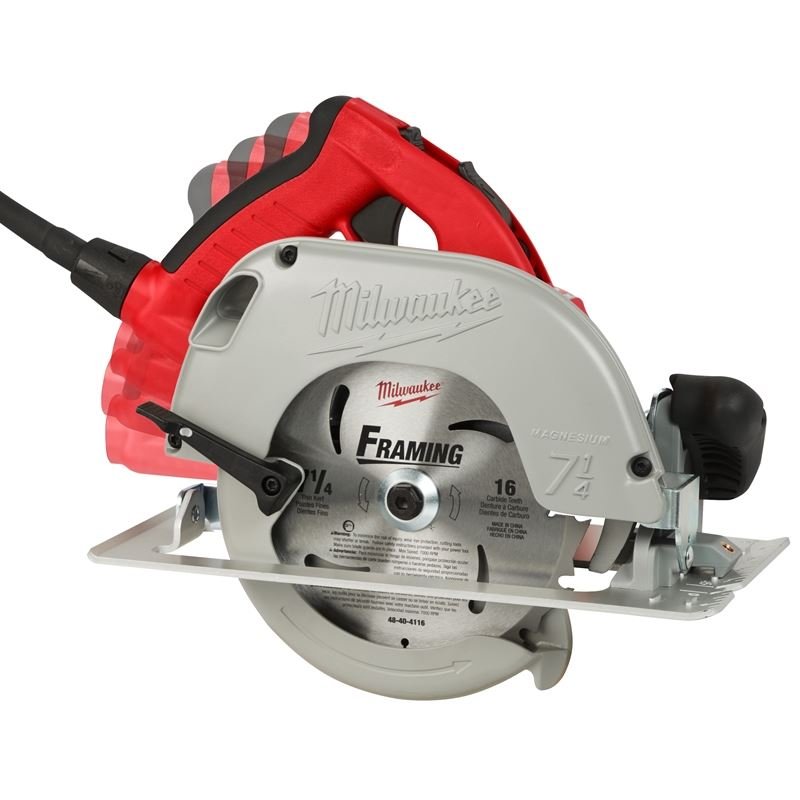 6394 - 21 7 - 1/4 in. Circular Saw with Quik - Lok Cord, Brake and Case - Mississauga Hardware Centre IncMilwaukee6394-21