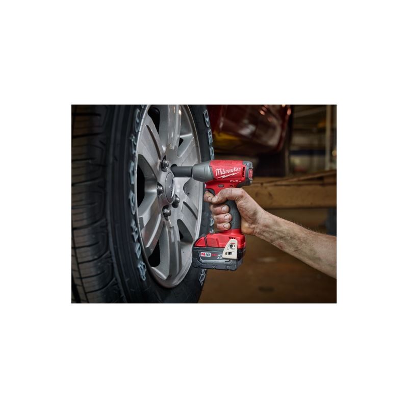 Milwaukee 2754-22 M18 FUEL 3/8 Compact Impact Wrench w/ Friction Ring Kit