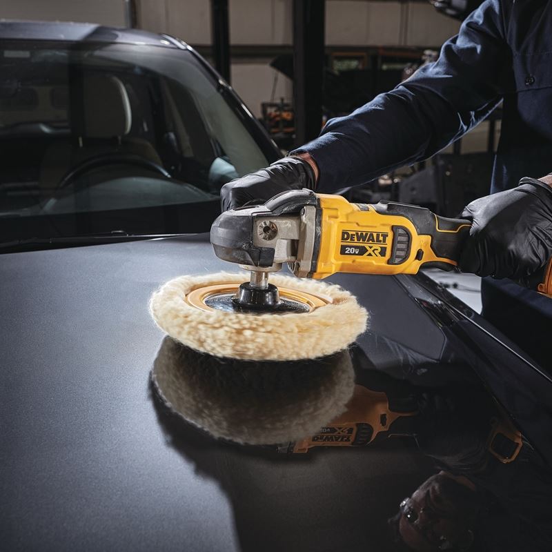 DEWALT DCM849P2 20V MAX* XR® 7 in. (180mm) Cordless Variable Speed Rotary Polisher Kit