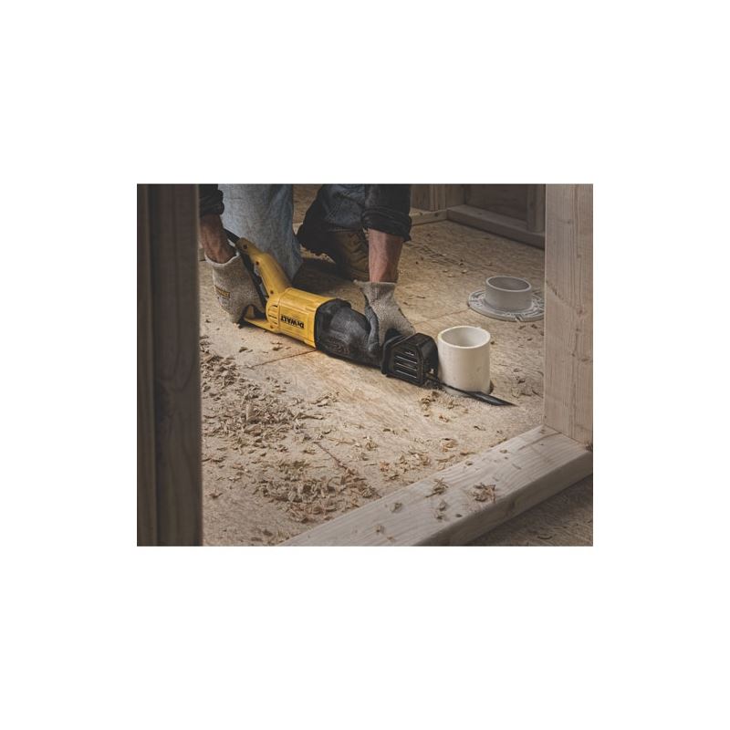 DEWALT | DWE305 12.0 Amps Corded Reciprocating Saw