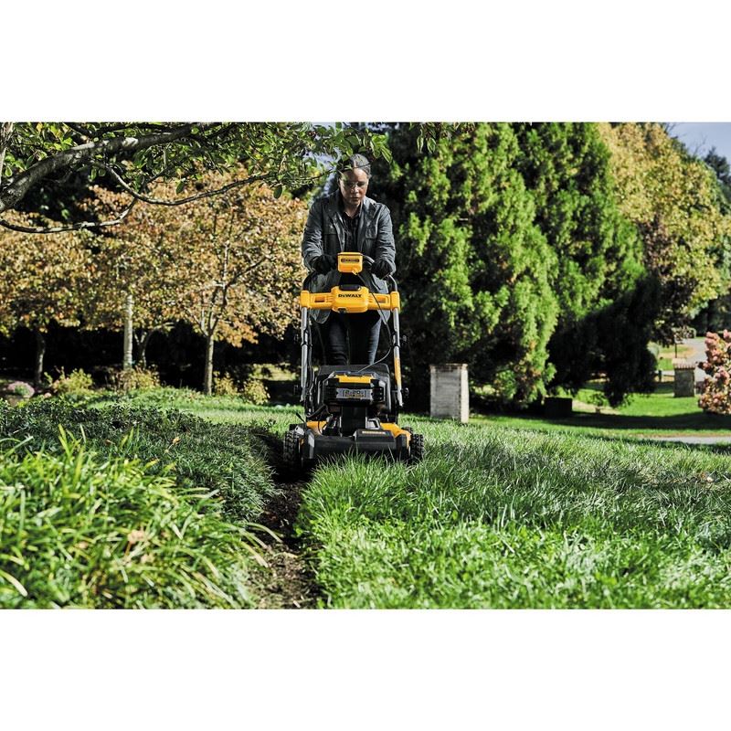 DEWALT DCMWSP244U2 FWD Self-Propelled Lawn Mower - 2X20V MAX 21-1/2 in. Brushless