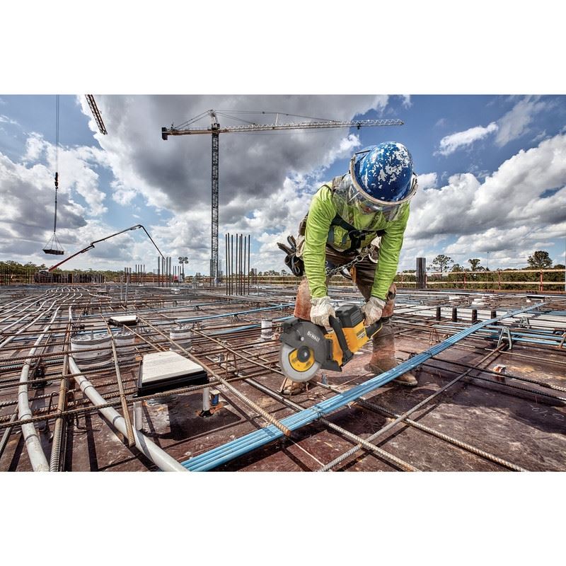 DEWALT DCS692B FLEXVOLT 60V MAX BRUSHLESS CORDLESS 9 in. CUT-OFF SAW - TOOL ONLY