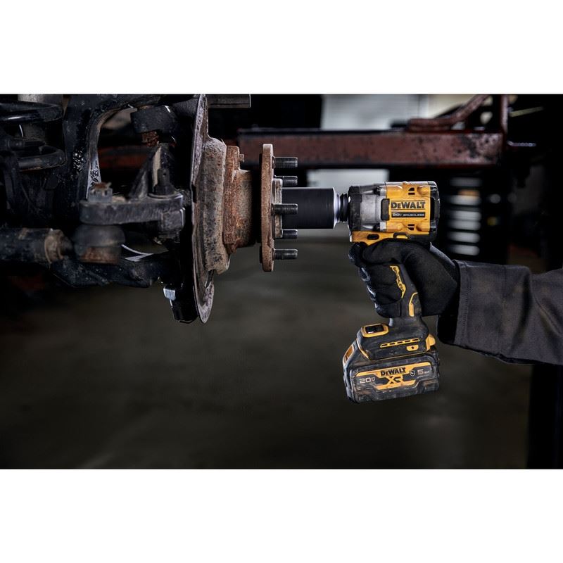 DEWALT DCF923P2 ATOMIC 20V MAX 3/8 in. Impact Wrench with Hog Ring Anvil Kit