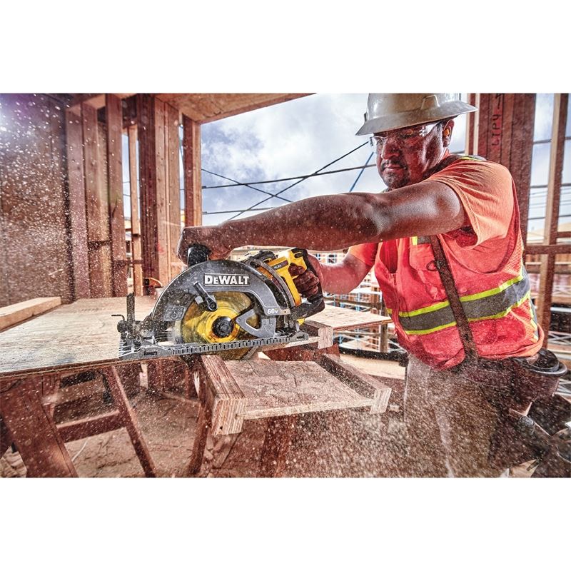 DEWALT DCS577B FLEXVOLT® 60V MAX* 7-1/4 in. Cordless Worm Drive Style Saw (Bare)