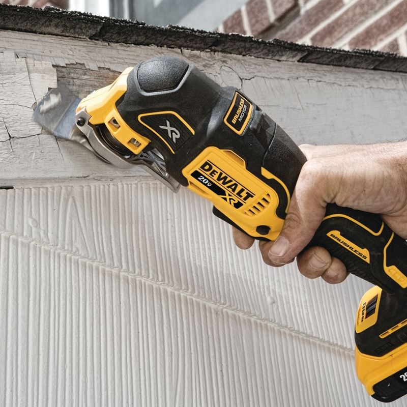 DEWALT DCS356D1 20V MAX* XR Brushless Cordless 3-Speed Oscillating Multi-Tool Kit (2.0 Ah Battery)