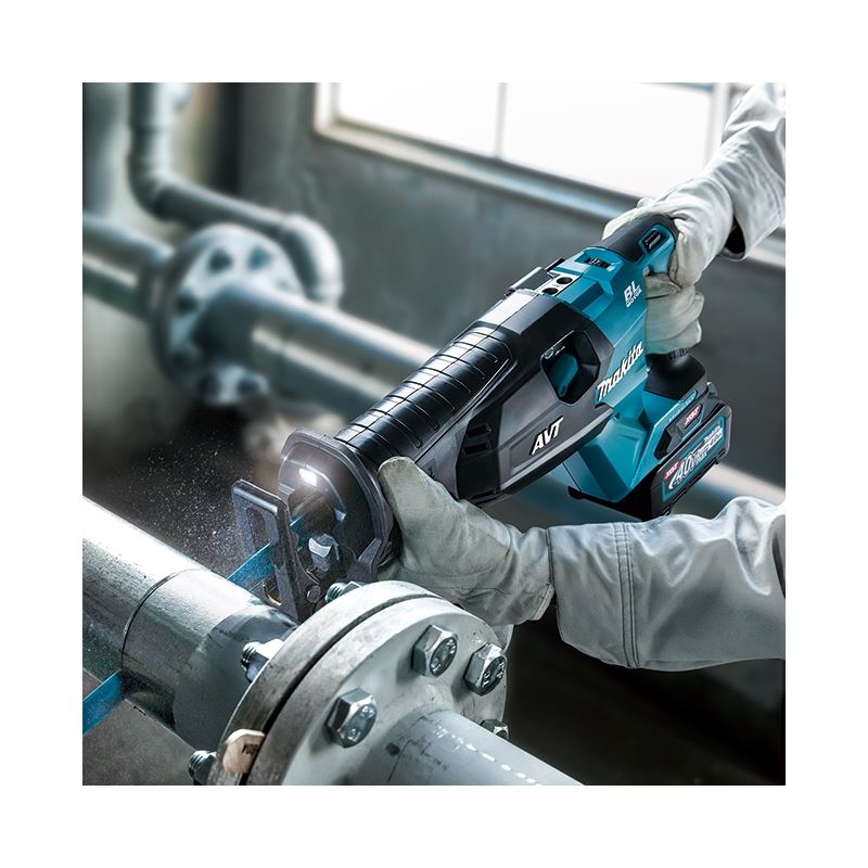 Makita JR002GM102 40V MAX XGT Li-Ion Brushless Cordless Reciprocating Saw w/ AVT and XPT (4.0 Ah Kit)