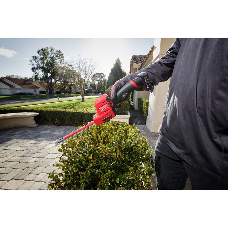 Milwaukee 2533-21 M12 FUEL 8in Hedge Trimmer