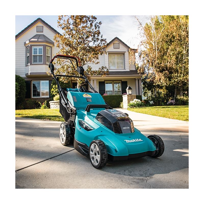 Makita DLM539CT2 18Vx2 21in Self-propelled Cordless Lawn Mower