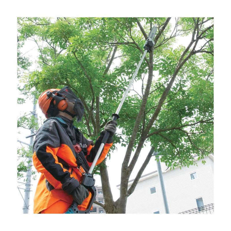 Makita DUA250Z 8ft - 18Vx2 LXT 10in Pole Chain Saw