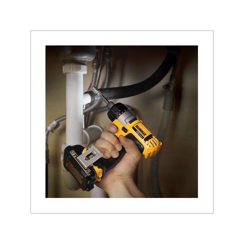 DEWALT | DCF610S2 12V MAX* 1/4" Screwdriver Kit