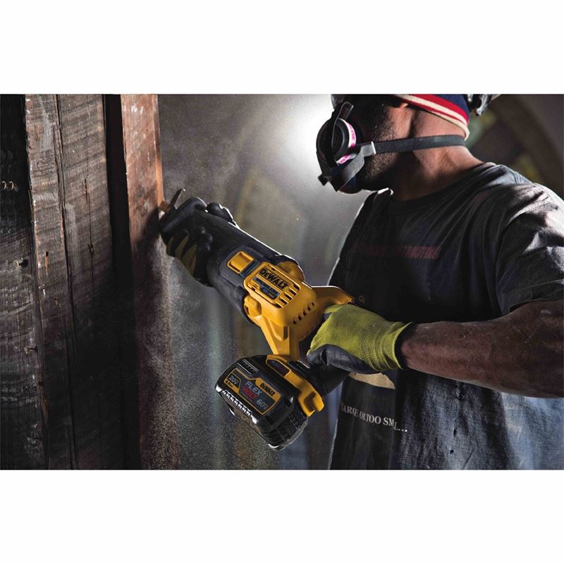 DEWALT DCS388T2 FLEXVOLT 60V MAX* Brushless Reciprocating Saw (2 Batteries)