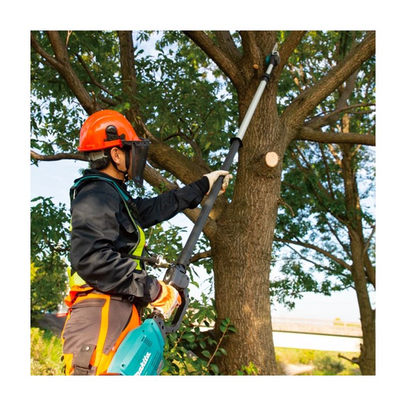 Makita DUA251Z 9ft – 13ft Telescoping 18Vx2 LXT 10in Pole Chain Saw