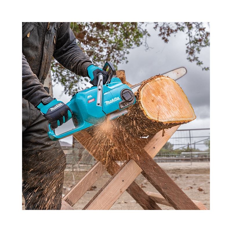 Makita UC016GT101 40V max XGT Brushless Cordless 16in Rear Handle Chainsaw w / Wet Guard (5.0Ah Kit)