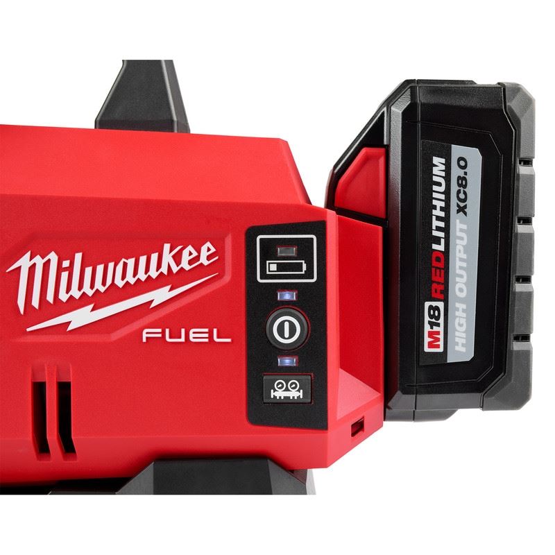 Milwaukee 2941-21 M18 FUEL 5 CFM Vacuum Pump Kit