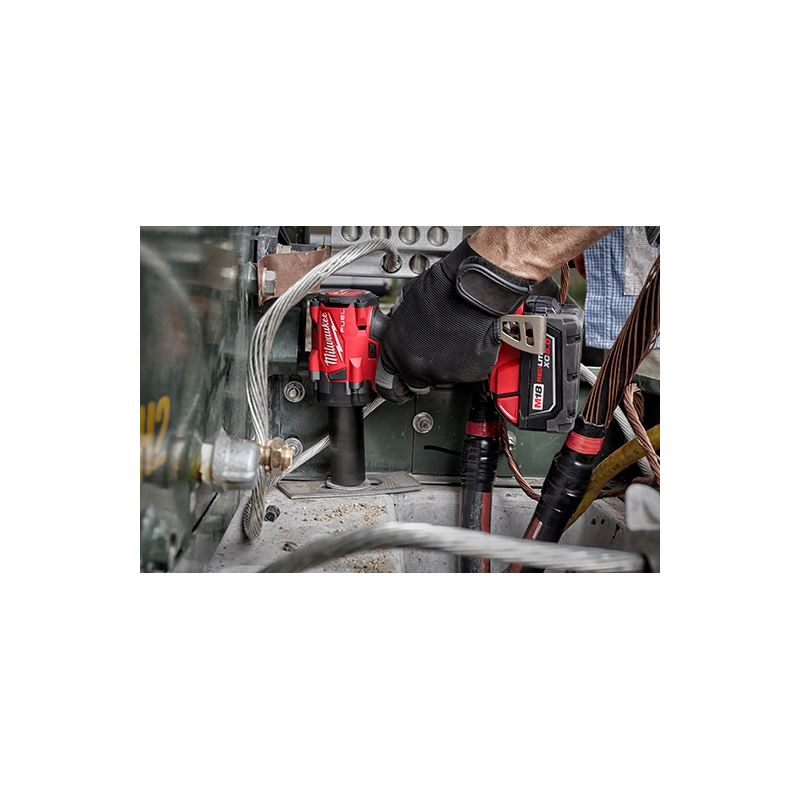 Milwaukee 2855P-22 M18 FUEL 1/2 Compact Impact Wrench w/ Pin Detent Kit