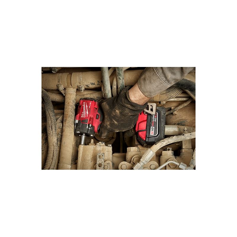 Milwaukee 2855P-22 M18 FUEL 1/2 Compact Impact Wrench w/ Pin Detent Kit