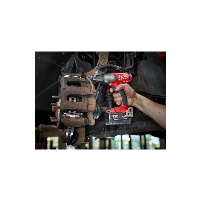 Milwaukee 2754-22 M18 FUEL 3/8 Compact Impact Wrench w/ Friction Ring Kit