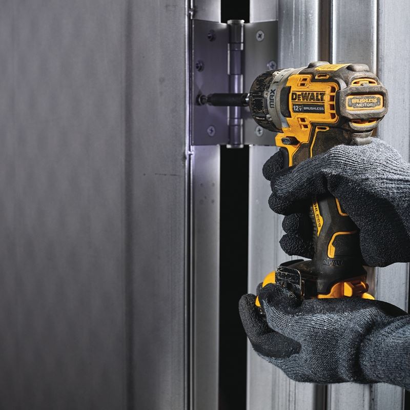 DEWALT DCF601F2 XTREME 12V MAX Brushless 1/4in Cordless Screwdriver Kit