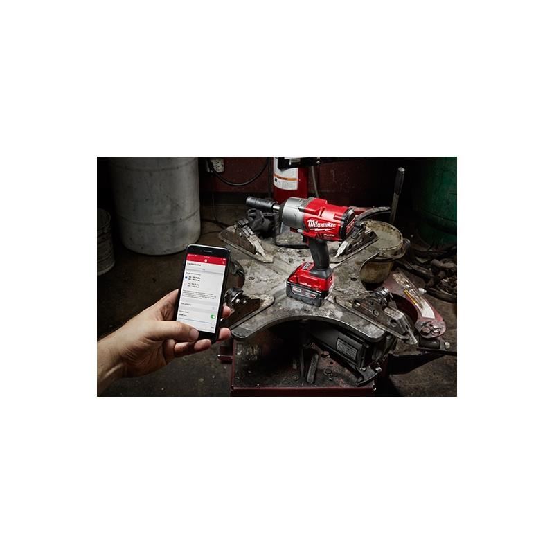 Milwaukee 2769-22 M18 FUEL Ext. Anvil Controlled Torque Impact Wrench w/ONE-KEY Kit