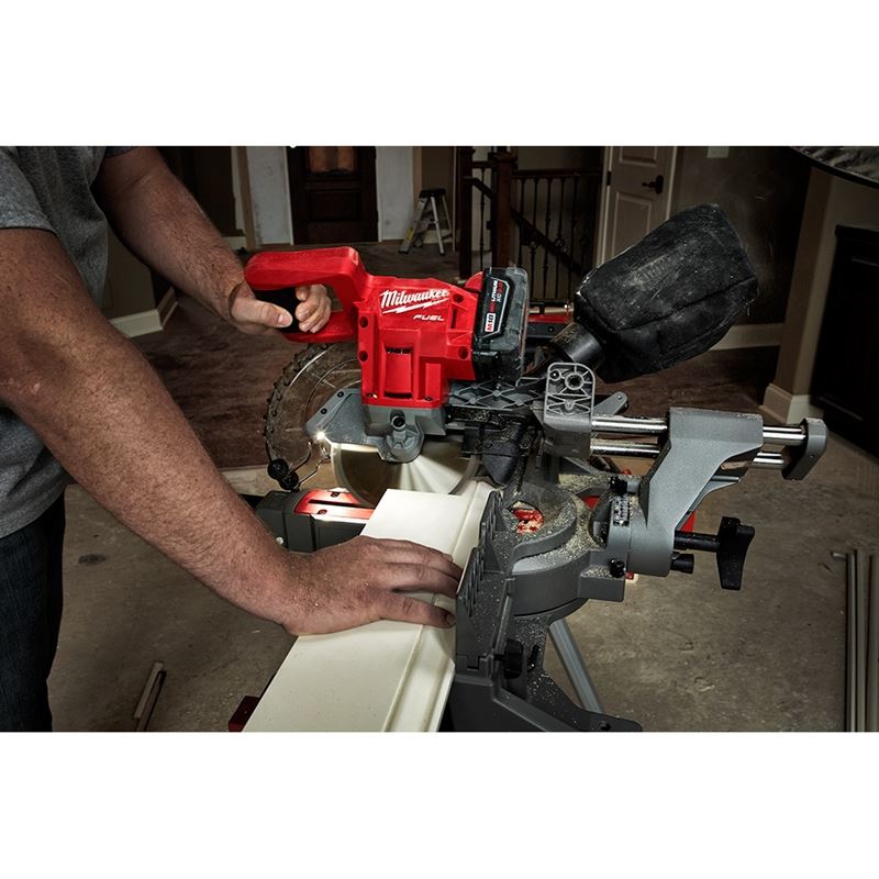 2733-20 M18 FUEL 18 Volt Lithium-Ion Brushless Cordless 7-1/4 in. Dual Bevel Sliding Compound Miter Saw  - Tool Only