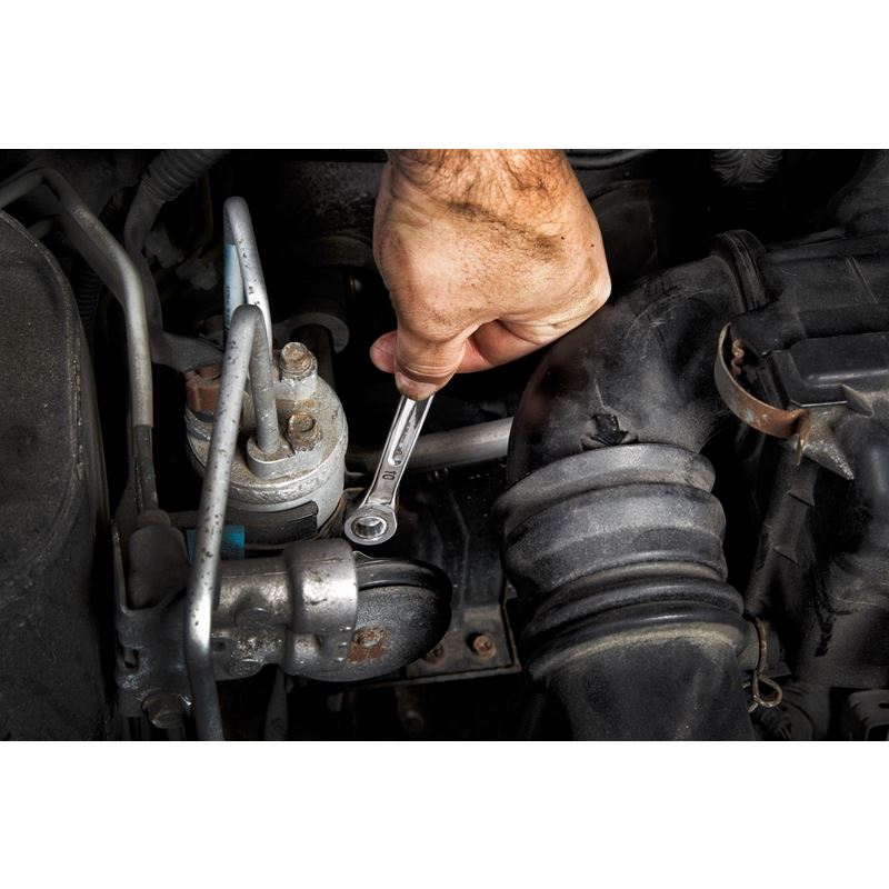 Milwaukee 48-22-9506 7pc Ratcheting Combination Wrench Set - Metric