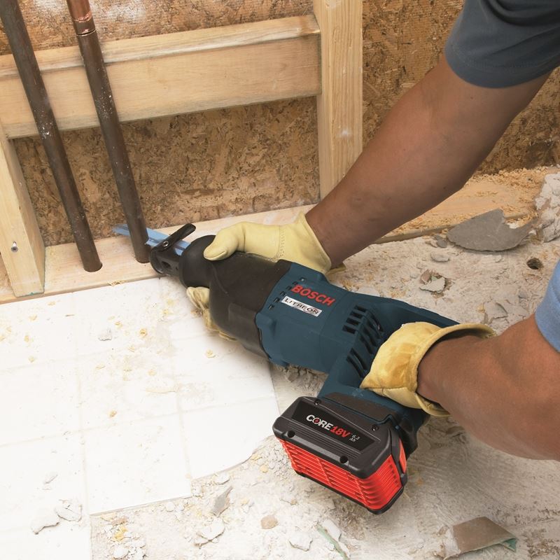 Bosch | CRS180 - B14 18 V 1 - 1/8 In. Reciprocating Saw Kit with CORE18V Battery - Mississauga Hardware Centre IncBOSCHCRS180-B14