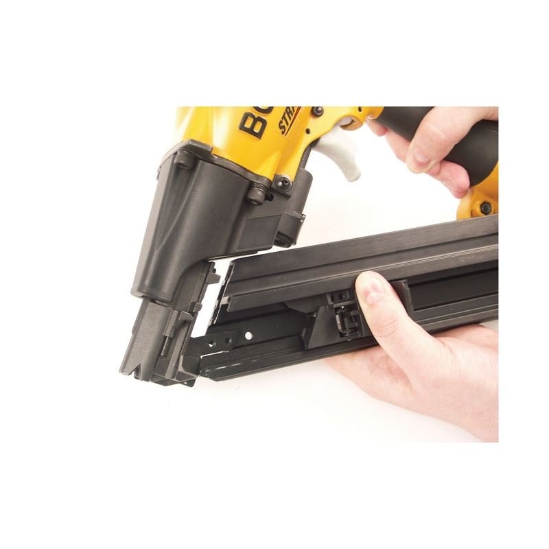 BOSTITCH MCN250 2 - 1/2in STRAPSHOT Nailer - Mississauga Hardware Centre Inc
