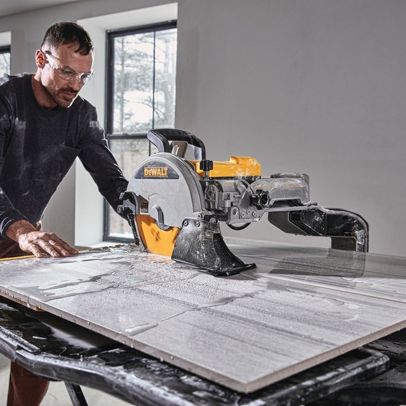 DEWALT D36000S 10 in. High Capacity Wet Tile Saw with Stand - Mississauga Hardware Centre IncDEWALTD36000S