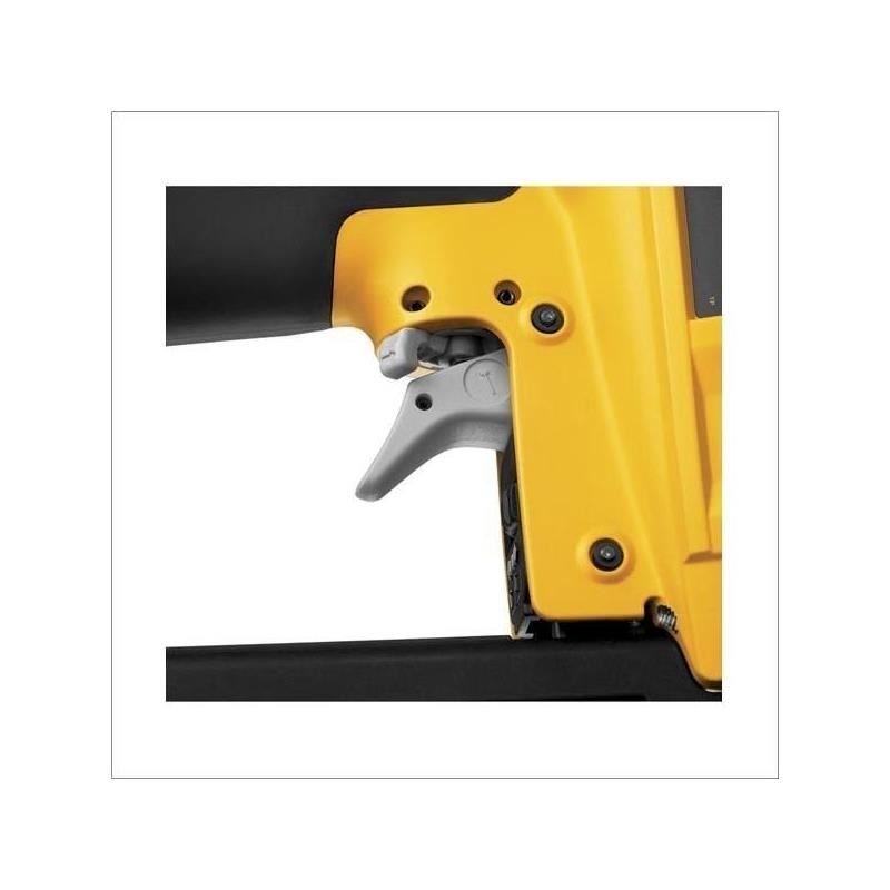 DEWALT | D51257K 16 - Gauge 1" - 2 - 1/2" Finish Nailer - Mississauga Hardware Centre IncDEWALTD51257K