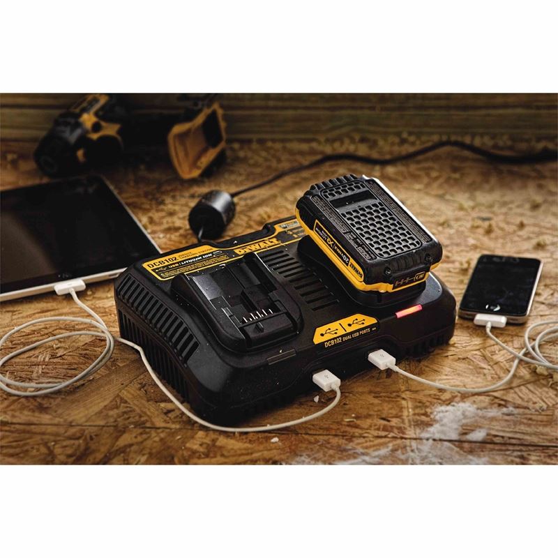 DEWALT DCB102 12V - 20V MAX* Jobsite Charging Station - Mississauga Hardware Centre IncDEWALTDCB102