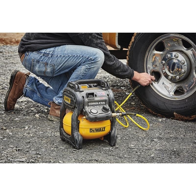 DEWALT DCC2560T1 FLEXVOLT 60V MAX* 2.5 GALLON CORDLESS AIR COMPRESSOR KIT - Mississauga Hardware Centre IncDEWALTDCC2560T1
