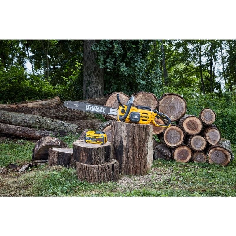 DEWALT DCCS677Z1 60V MAX Brushless Cordless 20 in. 15Ah Chainsaw Kit - Mississauga Hardware Centre IncDEWALTDCCS677Z1