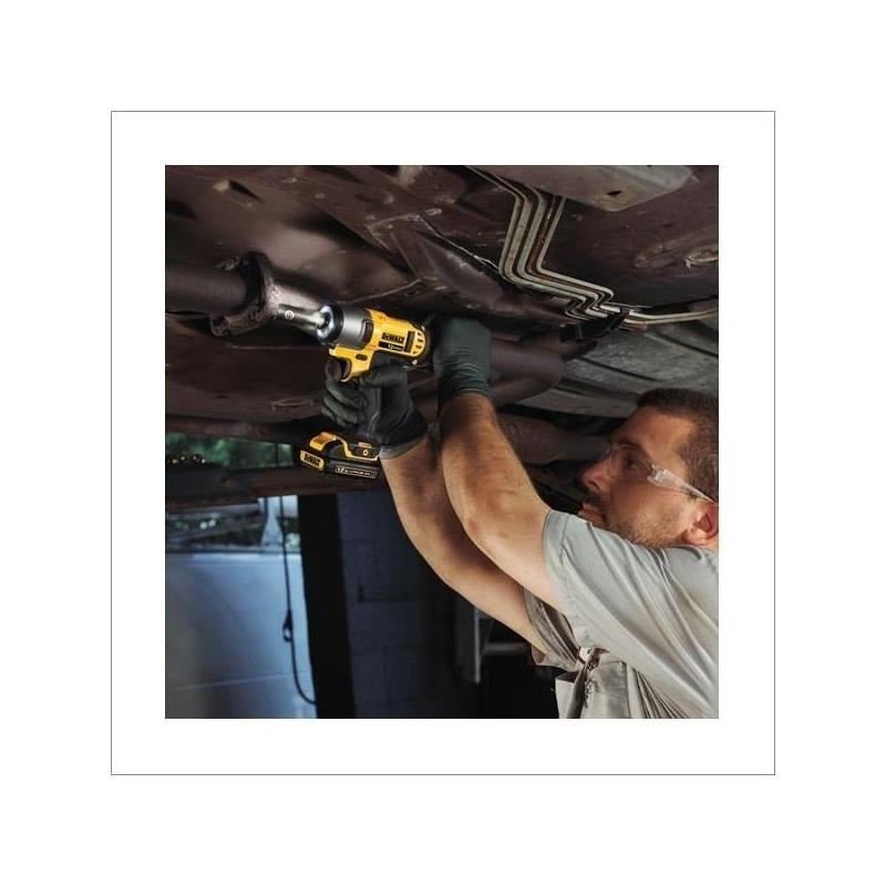 DEWALT | DCF813S2 12V MAX* 3/8" Impact Wrench Kit - Mississauga Hardware Centre IncDEWALTDCF813S2