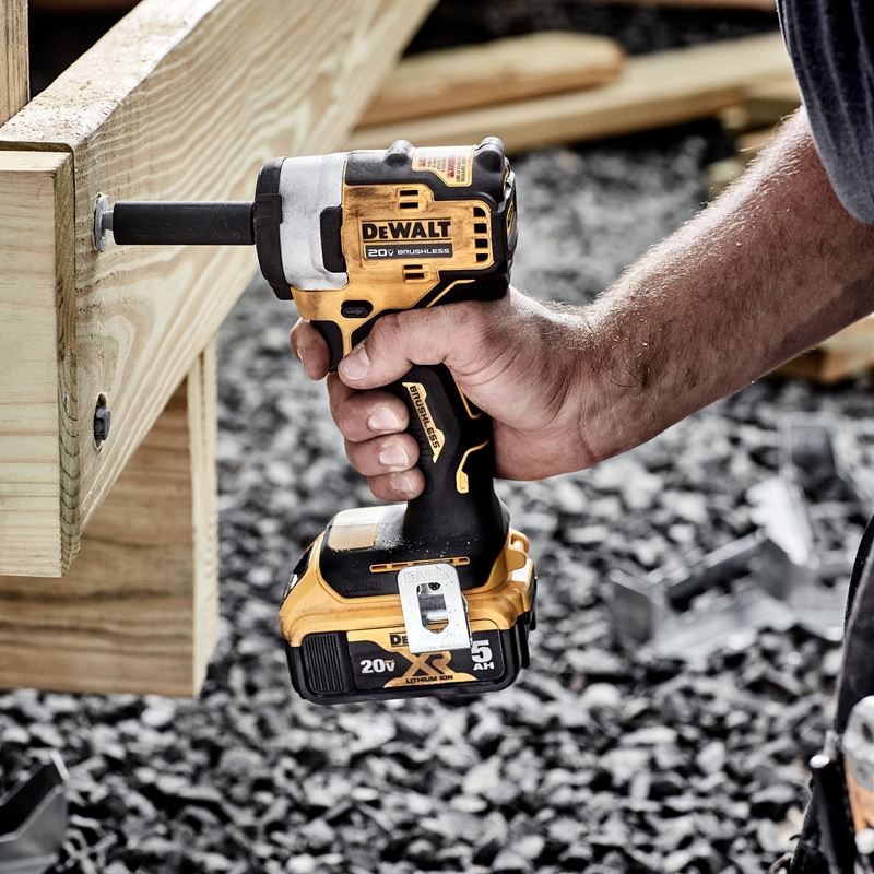DEWALT DCF913B 20V MAX 3/8 IN. CORDLESS IMPACT WRENCH WITH HOG RING ANVIL (TOOL ONLY) - Mississauga Hardware Centre IncDEWALTDCF913B