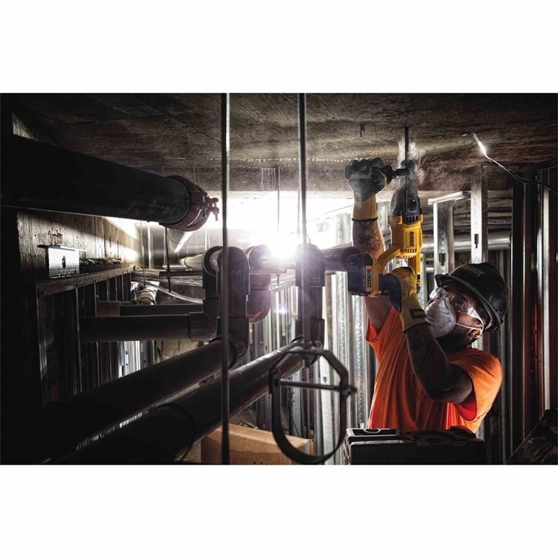 DEWALT DCH133B 20V Max XR Brushless D - Handle Rotary Hammer (Tool Only) - Mississauga Hardware Centre IncDEWALTDCH133B