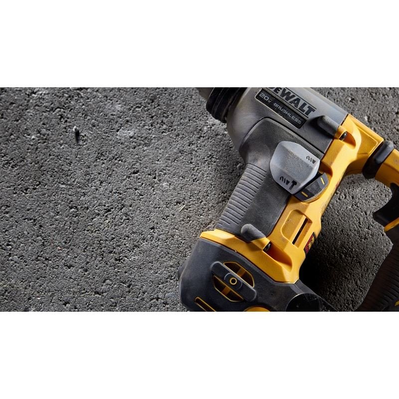 DeWalt DCH172B ATOMIC 20V MAX 5/8 IN. BRUSHLESS CORDLESS SDS PLUS ROTARY HAMMER (TOOL ONLY) - Mississauga Hardware Centre IncDEWALTDCH172B