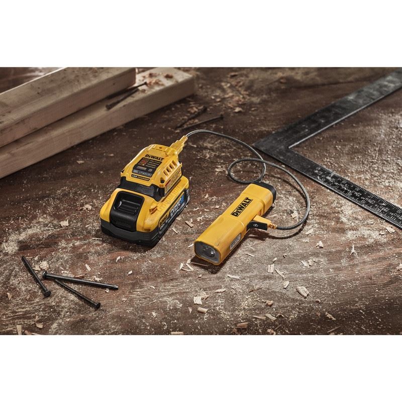 DEWALT DCL182 Rechargeable LED Task Light - Mississauga Hardware Centre IncDEWALTDCL182