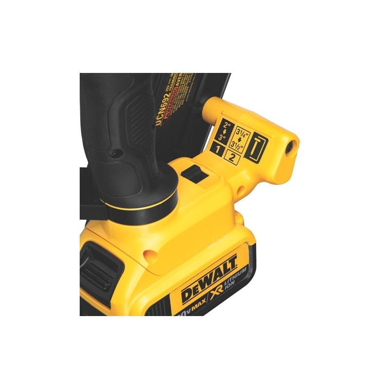 DEWALT | DCN692M1 20V MAX* XR Lithium - Ion Brushless Dual Speed Framing Nailer - Mississauga Hardware Centre IncDEWALTDCN692M1