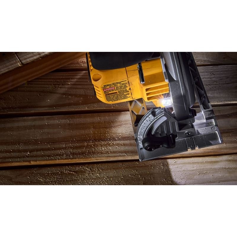 DEWALT DCS512B XTREME 12V MAX 5 - 3/8 IN. BRUSHLESS CORDLESS CIRCULAR SAW (TOOL ONLY) - Mississauga Hardware Centre IncDEWALTDCS512B