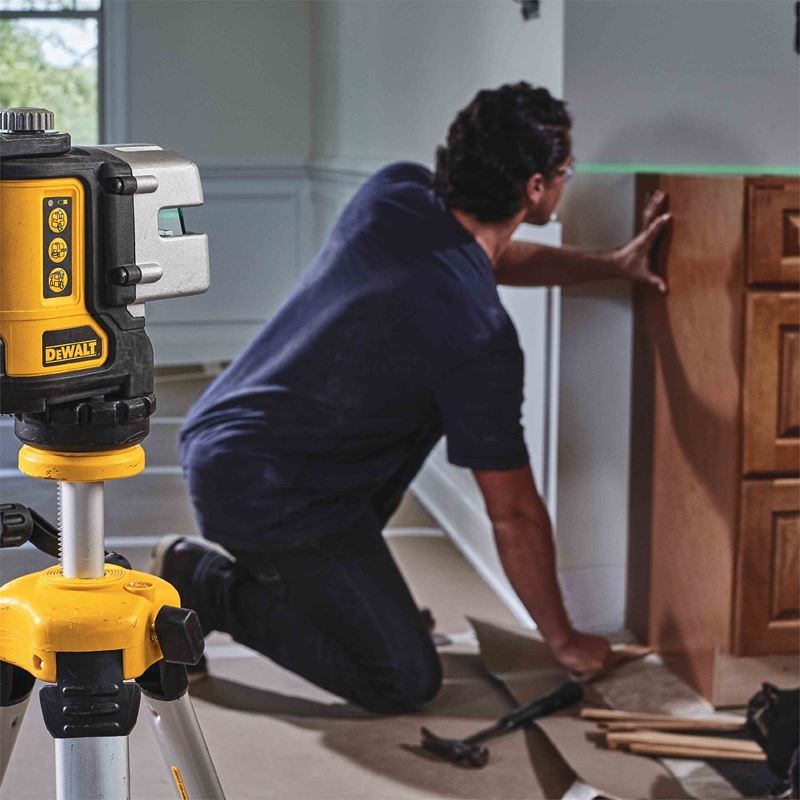 DEWALT DW089CG 3 Line Green Laser Level - Mississauga Hardware Centre IncDEWALTDW089CG