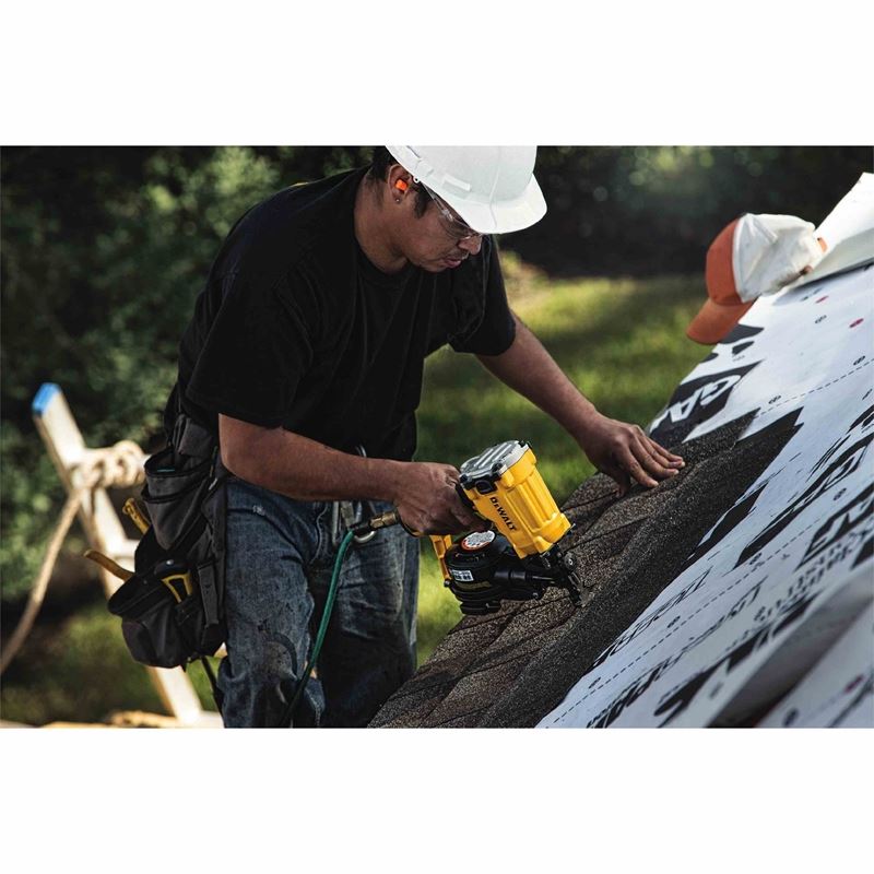 DEWALT DW45RN Coil Roofing Nailer - Mississauga Hardware Centre IncDEWALTDW45RN