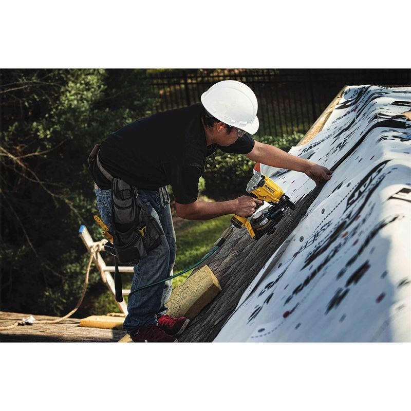 DEWALT DW45RN Coil Roofing Nailer - Mississauga Hardware Centre IncDEWALTDW45RN